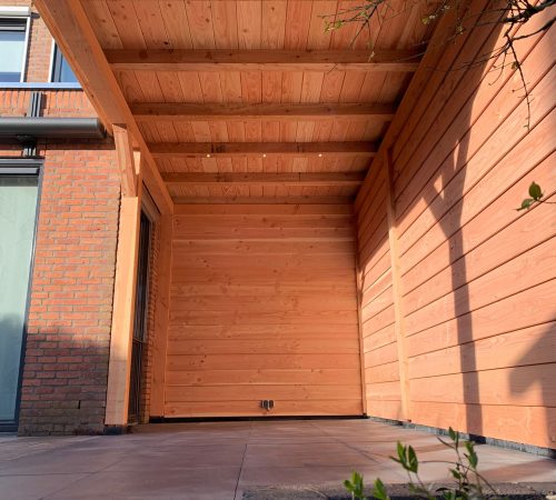Overkapping met verlichting