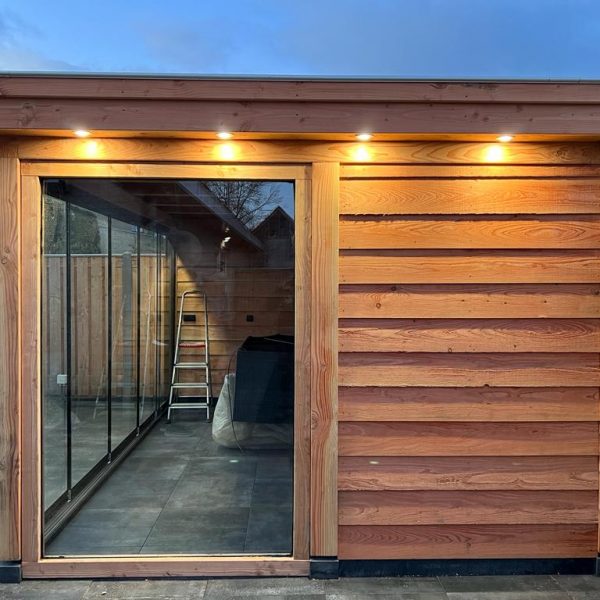 Tuinhuis met glas